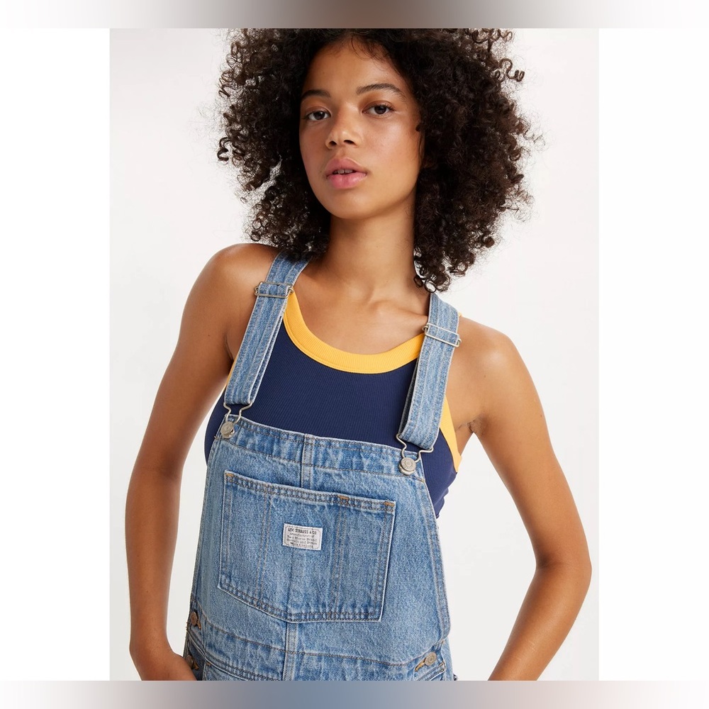 Levi's® Premium vintage women’s red tab overalls. Wide leg. Pockets.Size Medium.